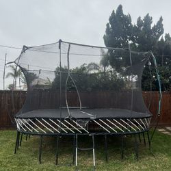 Spring Free Trampoline 