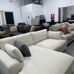 👌HOT DEAL 🤝 COMFORTABLE 🎀ELYZA 2 PIECE RAF SECTIONAL WITH CHAISE