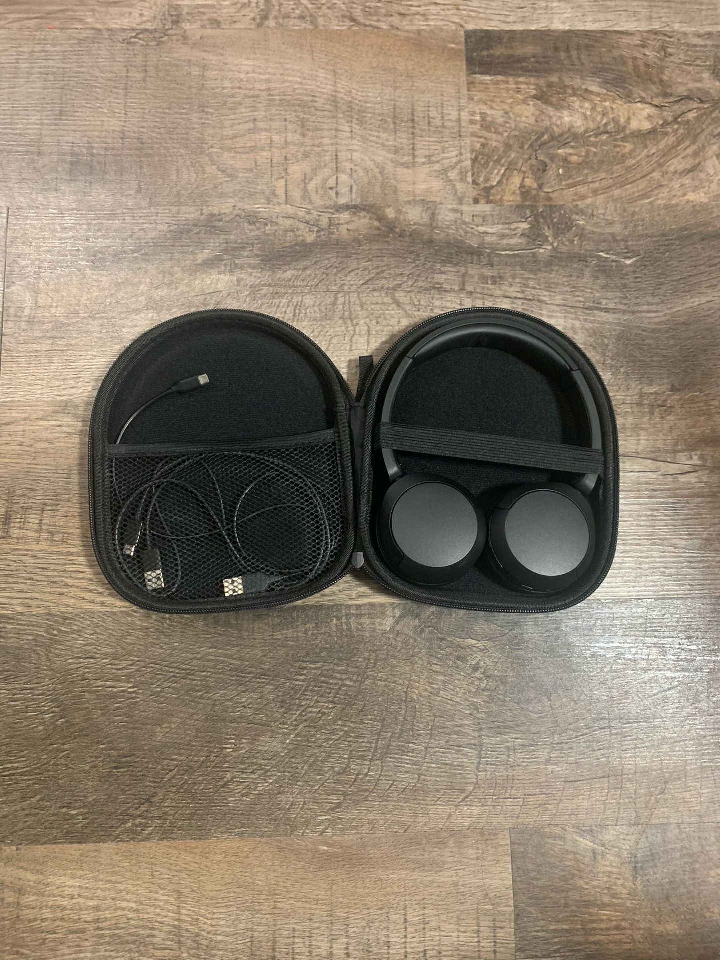 Sony WH-CH520 Headphones