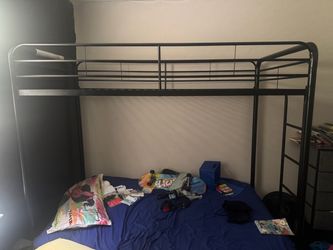 Bunk bed
