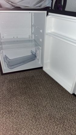 Mini fridge