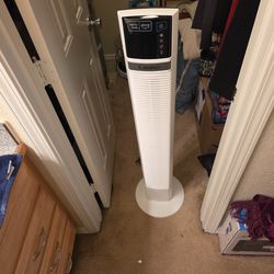 48" LASKO SMART TOWER FAN