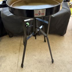 Firedisc outdoor cooking grill with stand BBQ, Standing Wok,  Catering, propane cooker grill