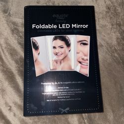 Foldable LED Mirror