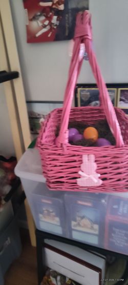 Pink Easter Basket (CASH ONLY)
