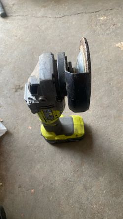 Graniadora Con Pila Semi Nueva 75.00