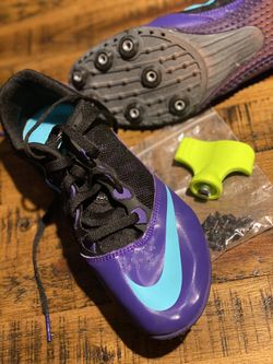 Track Shoes Size 8 In Women