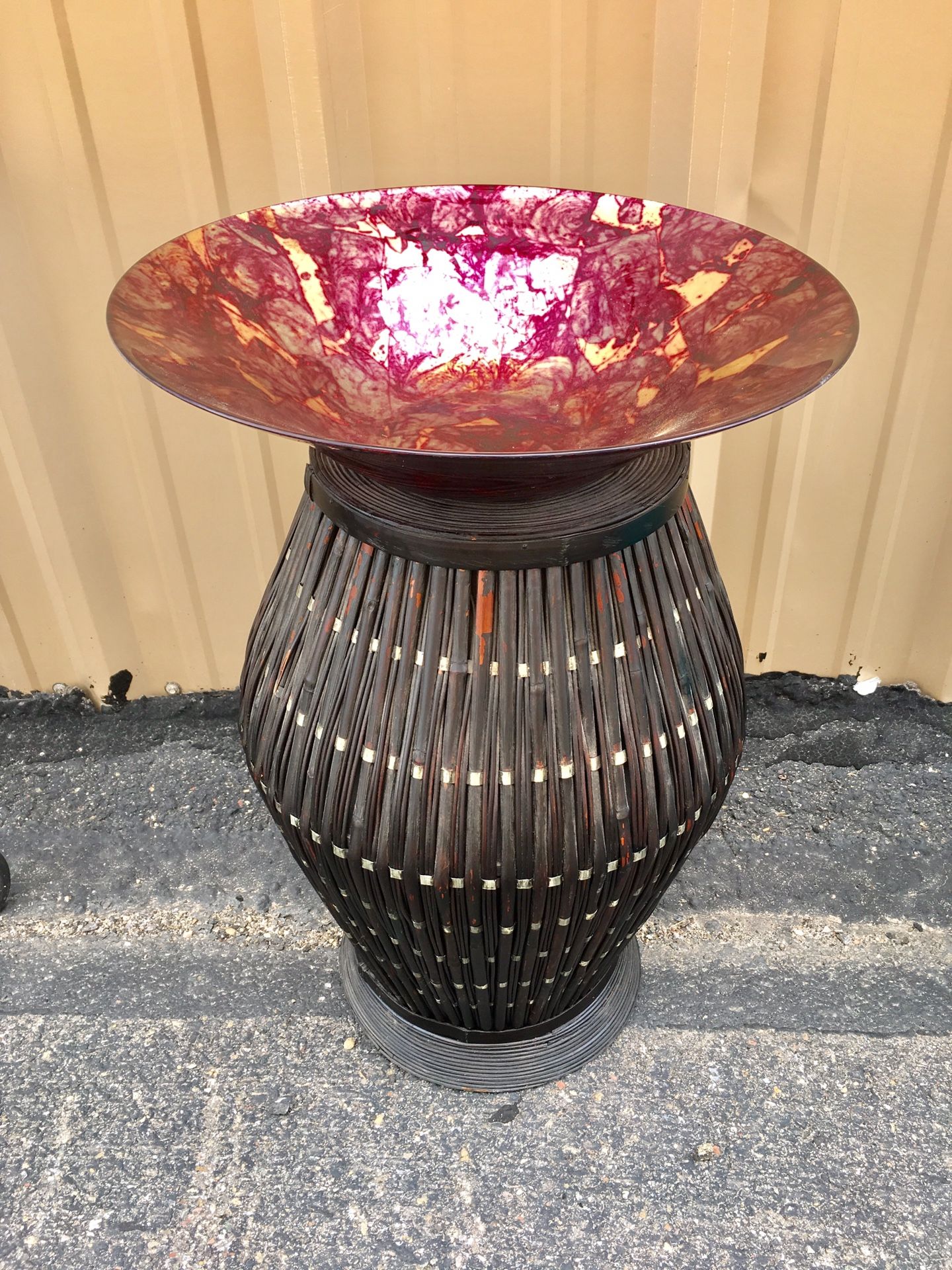 Bird Bath sweet for your patio! Rich colors on glass vase with wicker tall stand!