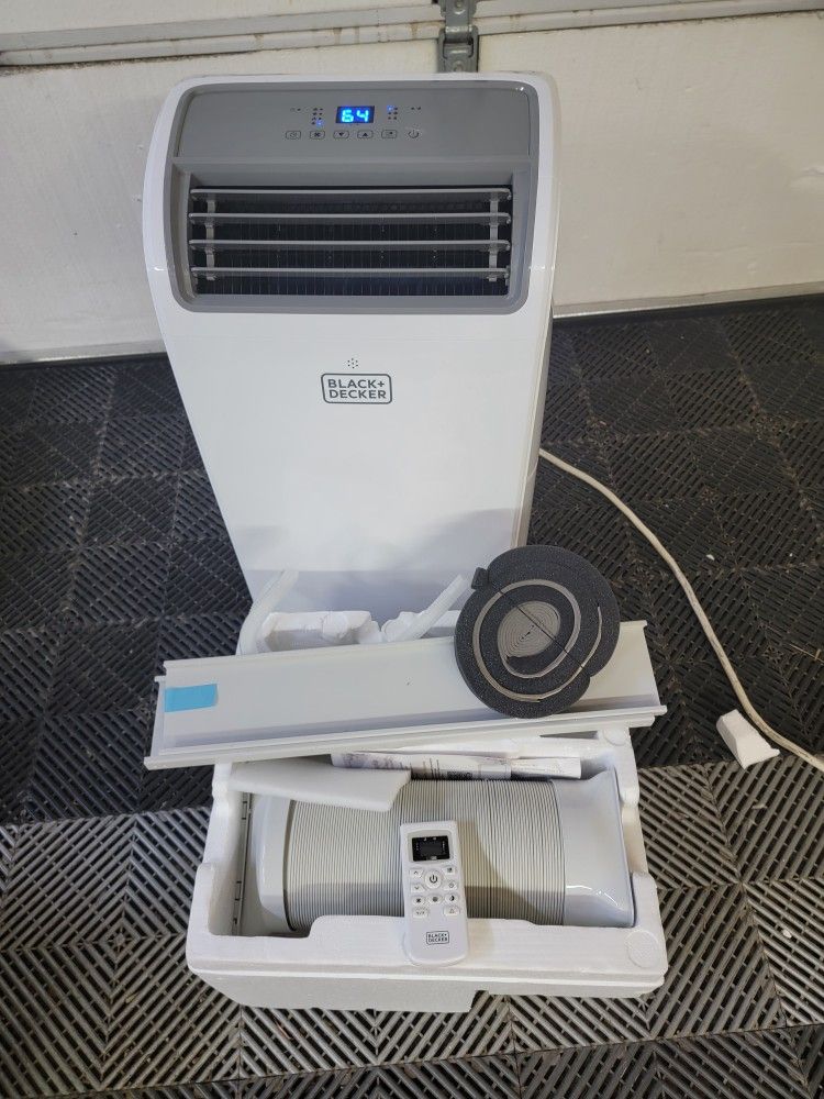 Black & Decker 14,000 BTU Portable Air Conditioner AC