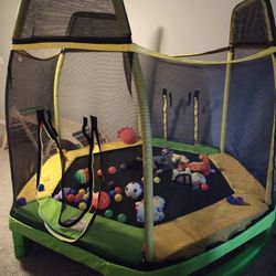 Indoor Kids Trampoline 