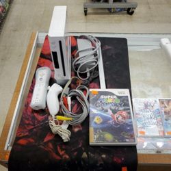 Wii Sistem $100 Each