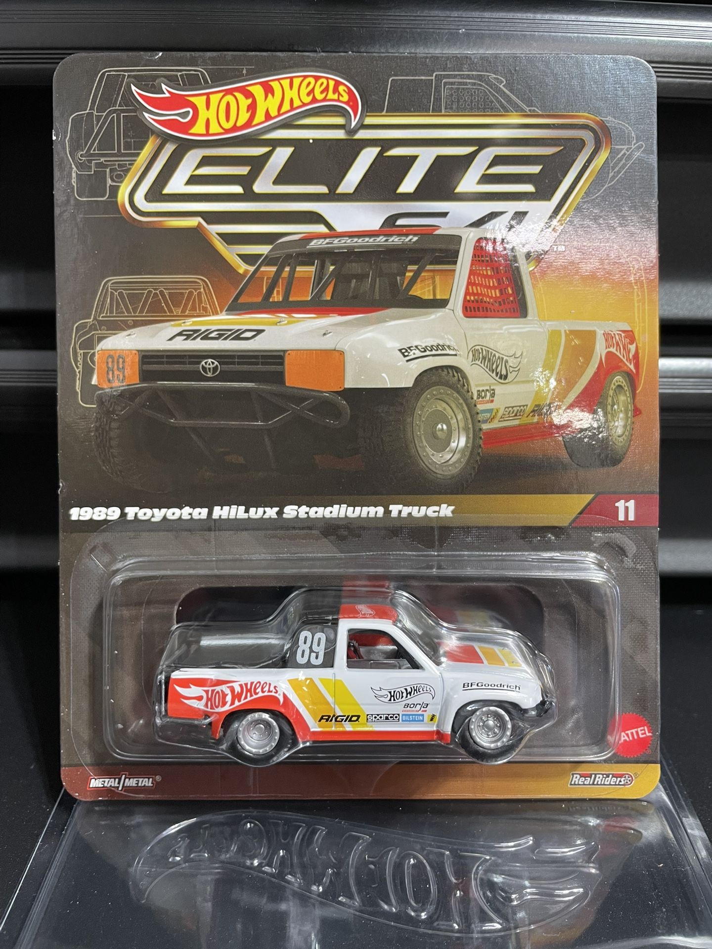 Hot Wheels Elite 64 1989 Toyota Hilux Stadium Truck Premium RLC