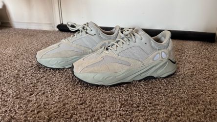 Yeezy 700 V2 Salt US Mens Size 11