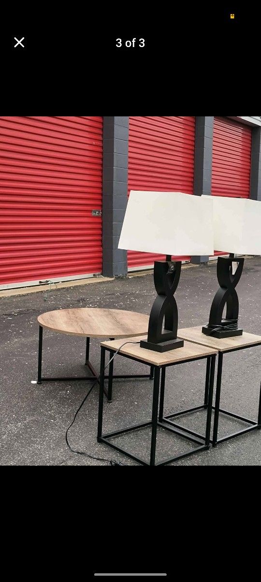 Coffee Table And Ashley Lamps For Sale ππππ₯π₯π₯ Lamps Are Brand New!!