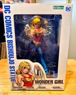 Kotobukiya DC Comics Wonder Girl Bishoujo Statue