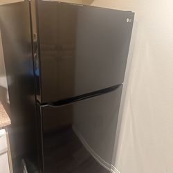 LG refrigerator