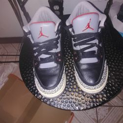 Jordan 3s