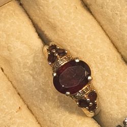 Rose Gold And Garnet Ring 