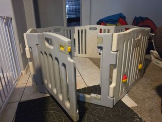 Baby Plastic Play Yard Pen with Door and Playwall