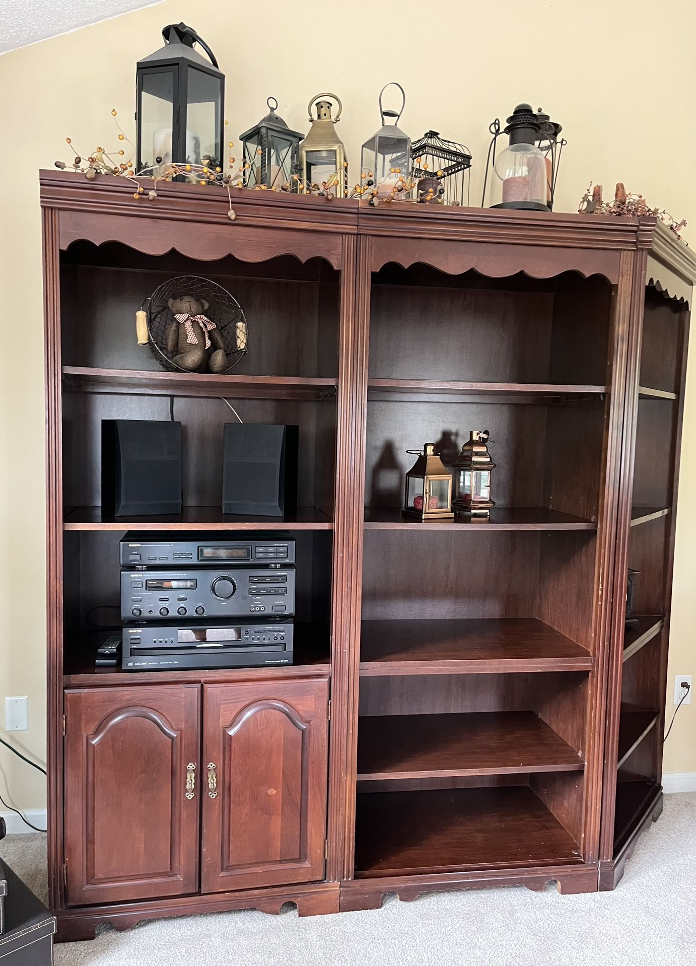 Wooden Entertainment Center Wall Unit w/Shelves and back Lights