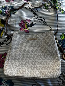 Mk purse