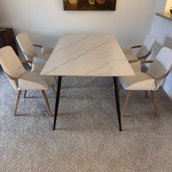 Dining set with 4 chairs
