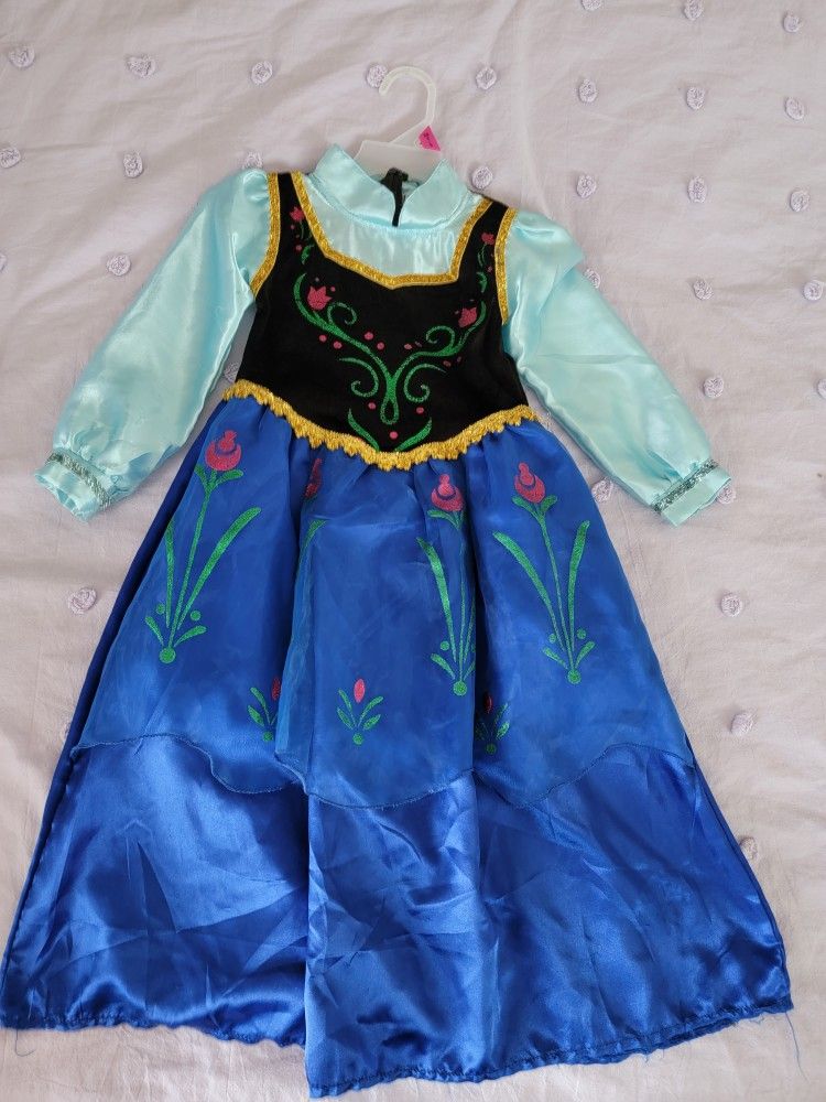 Anna & Elsa Costume Size 4/5