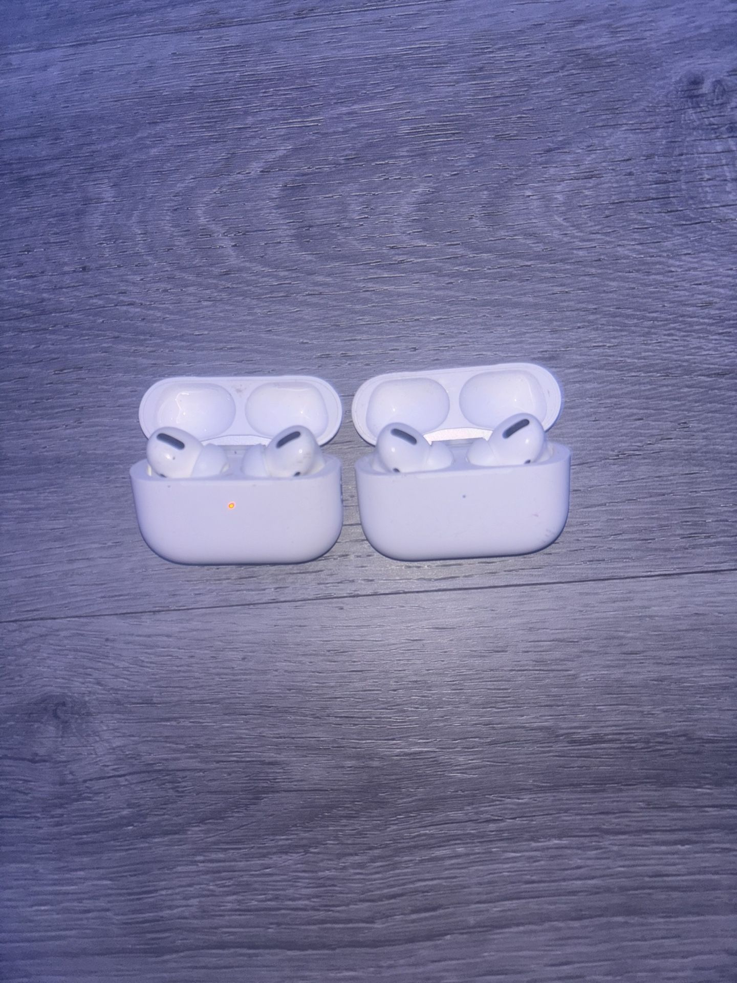AirPods For Sale Read Description