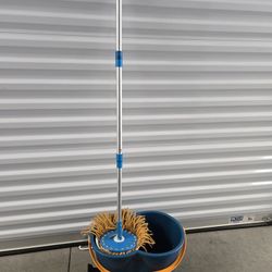 Spin Mop."CHECK OUT MY PAGE FOR MORE DEALS "
