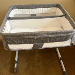 Simmons Twin Bassinet Side Sleeper