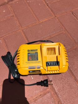 New Dewalt 8 ah fast charger