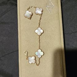 100% authentic Van Cleef & Arpels Bracelet 