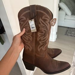 Cowboy boots - women’s
