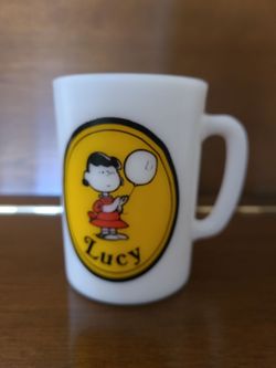 Peanuts gang LUCY