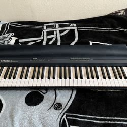 Yamaha YPR-1 Vintage Keyboard 