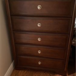 5 Drawer Dresser $385