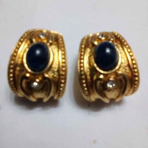 Avon For Elizabeth Taylor Gold Time Earrings Purple Cabochons Swarovski Crystal