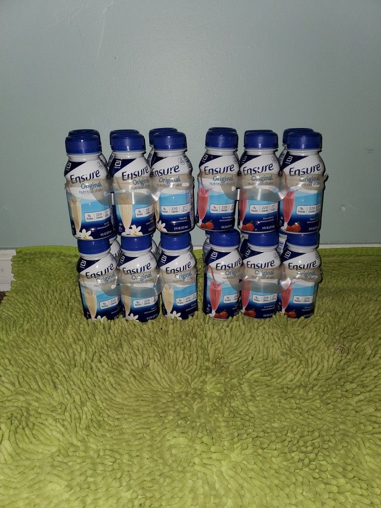 4 Pack 6 Ensure (2 Strawberry/ 2 Vanilla)