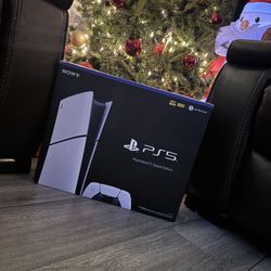BRAND NEW Ps5 Digital edition