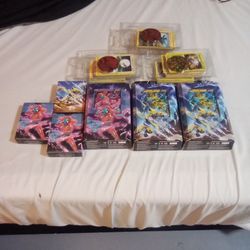 Pokemon Trading Cards 300+
