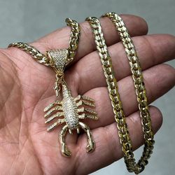 14k premium 5x gold plated Scorpion pendant and Cuban necklace ✅✅✅