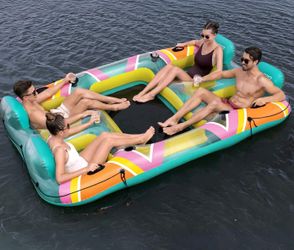 Hydro Force 4-Person Inflatable Island