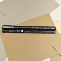 OEM Original Genuine Dell Inspiron 15 45173 Battery 40Wh M5Y1K KR-0991XP