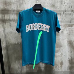 Burberry T Shirt. 👕. 🔥. All Sizes Available. Local Pickup And Shipping Available 