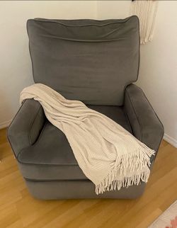 Nursing chair recliner