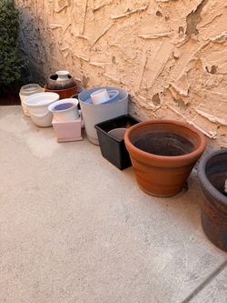 Lot of pots