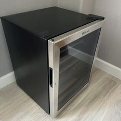 Whirlpool Wine Refrigerator 