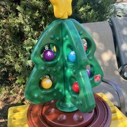 step2 christmas tree