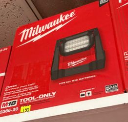 Milwaukee new light M18