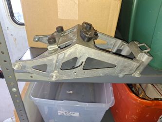 06-07 Suzuki GSXR 600 Rear Subframe Tail Fairing Seat Mount GSXR600 GSX-R 750